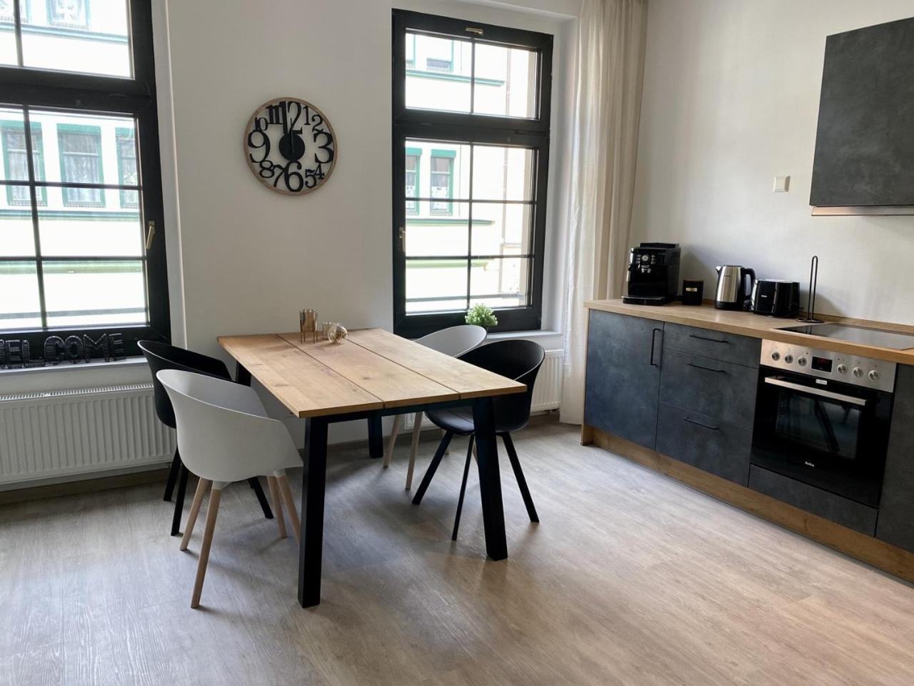 Discovair - Eisenach Karl14 - Vollausgestattete Apartments Mit Netflix In Der Fussgaengerzone ห้อง รูปภาพ