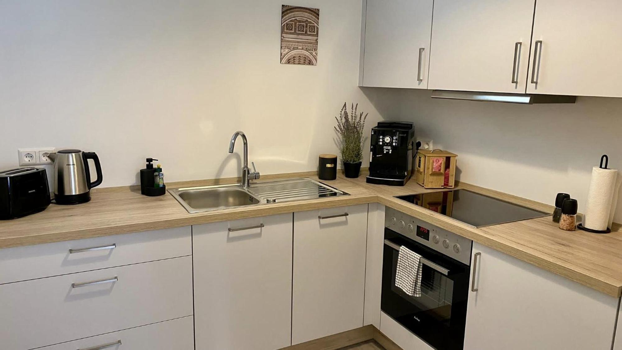 Discovair - Eisenach Karl14 - Vollausgestattete Apartments Mit Netflix In Der Fussgaengerzone ห้อง รูปภาพ