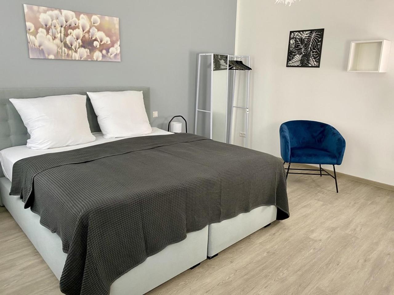 Discovair - Eisenach Karl14 - Vollausgestattete Apartments Mit Netflix In Der Fussgaengerzone ห้อง รูปภาพ