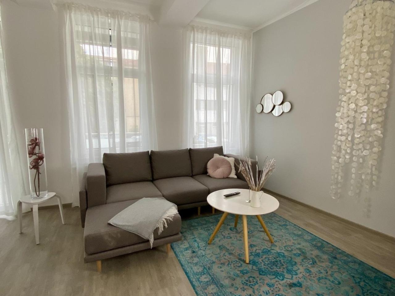 Discovair - Eisenach Karl14 - Vollausgestattete Apartments Mit Netflix In Der Fussgaengerzone ห้อง รูปภาพ