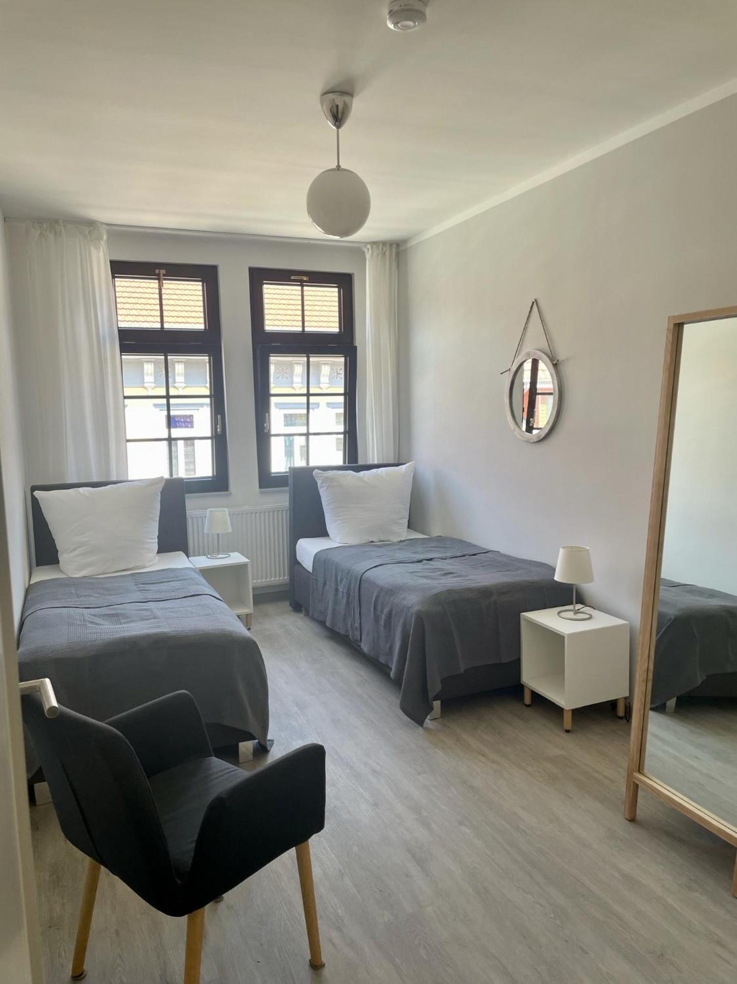 Discovair - Eisenach Karl14 - Vollausgestattete Apartments Mit Netflix In Der Fussgaengerzone ห้อง รูปภาพ