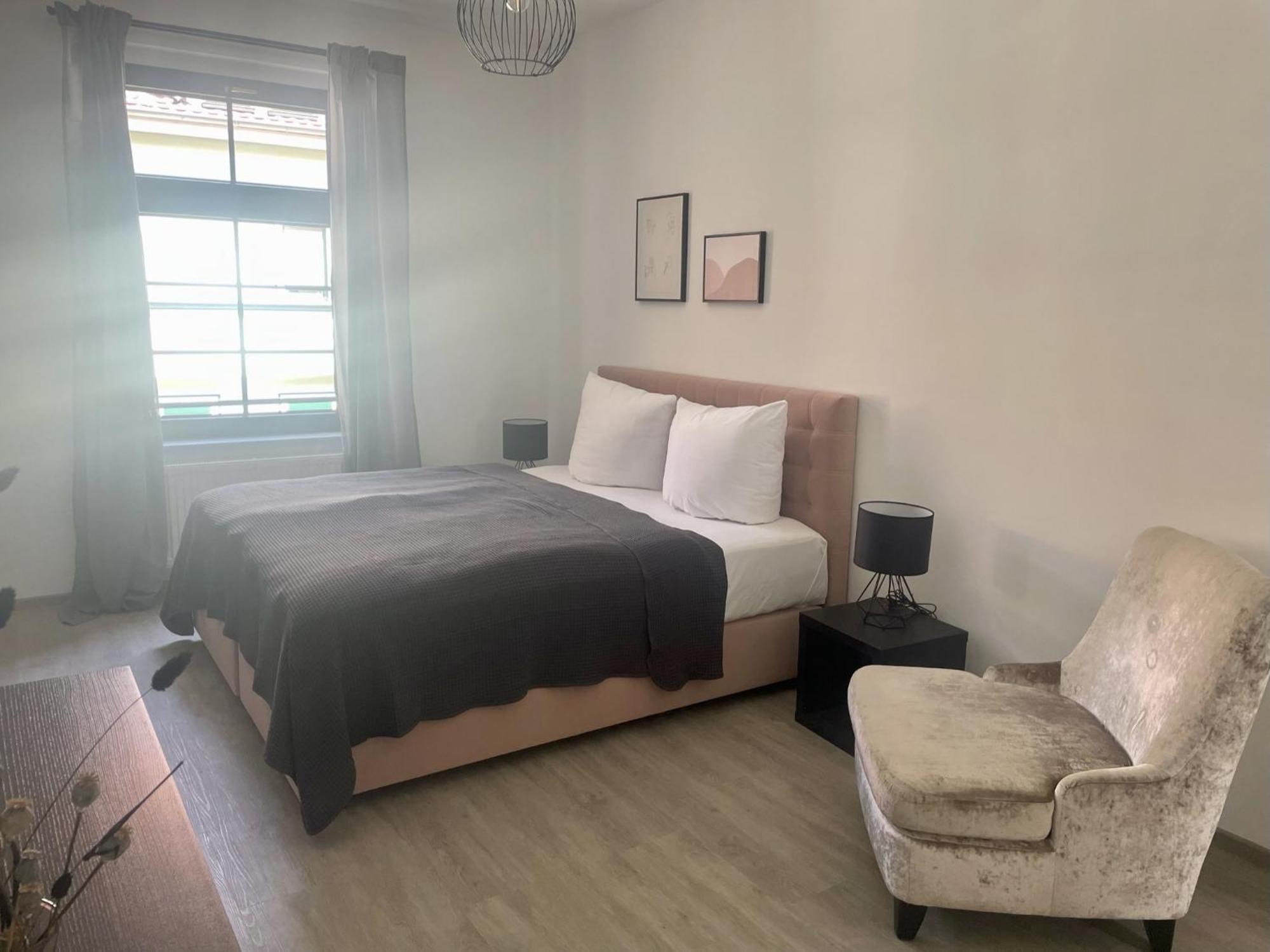 Discovair - Eisenach Karl14 - Vollausgestattete Apartments Mit Netflix In Der Fussgaengerzone ห้อง รูปภาพ